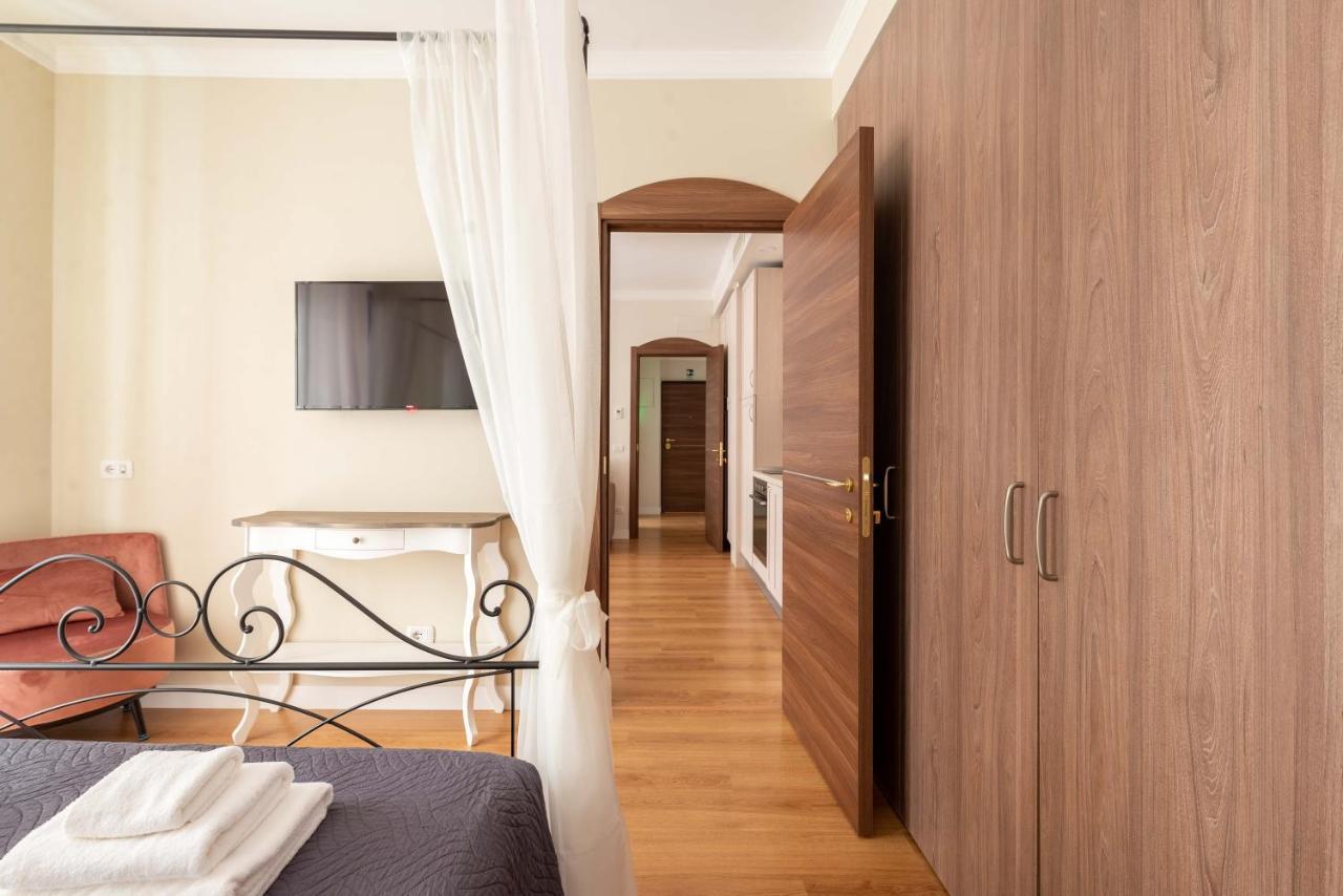 SuityRHome Campo de' Fiori Roma Exterior foto